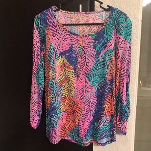 Lilly Pulitzer electric feel shirt